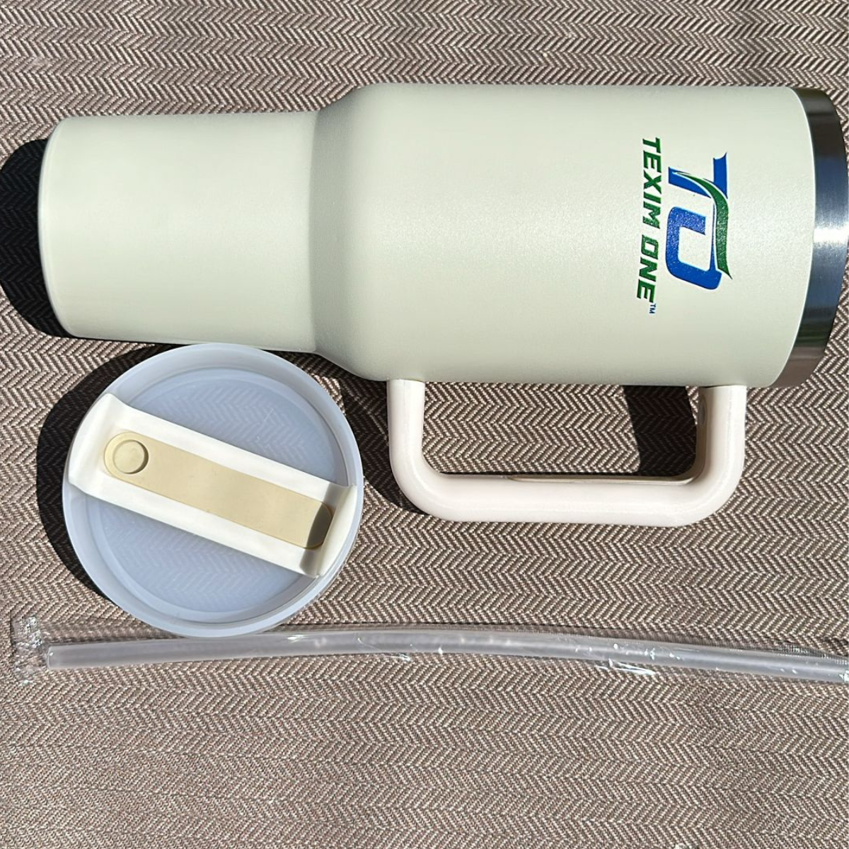 40oz Double Wall Vacuum Travel Mug - Stainless Steel Tumbler with Handle and Straw